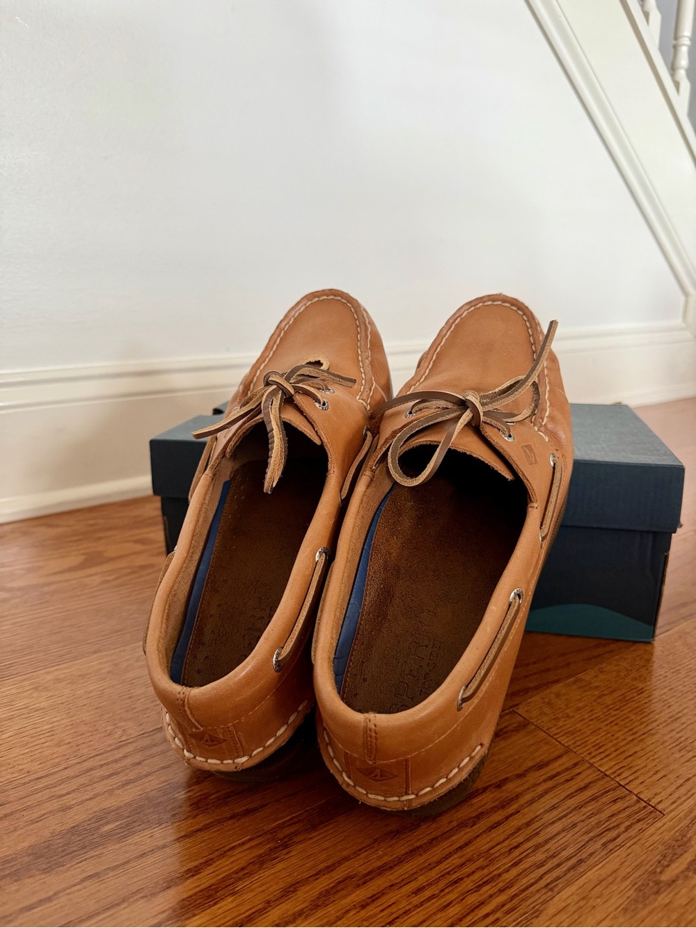 Sperry Cognac Leather Men’s Boat Shoes - Picture 3 of 4